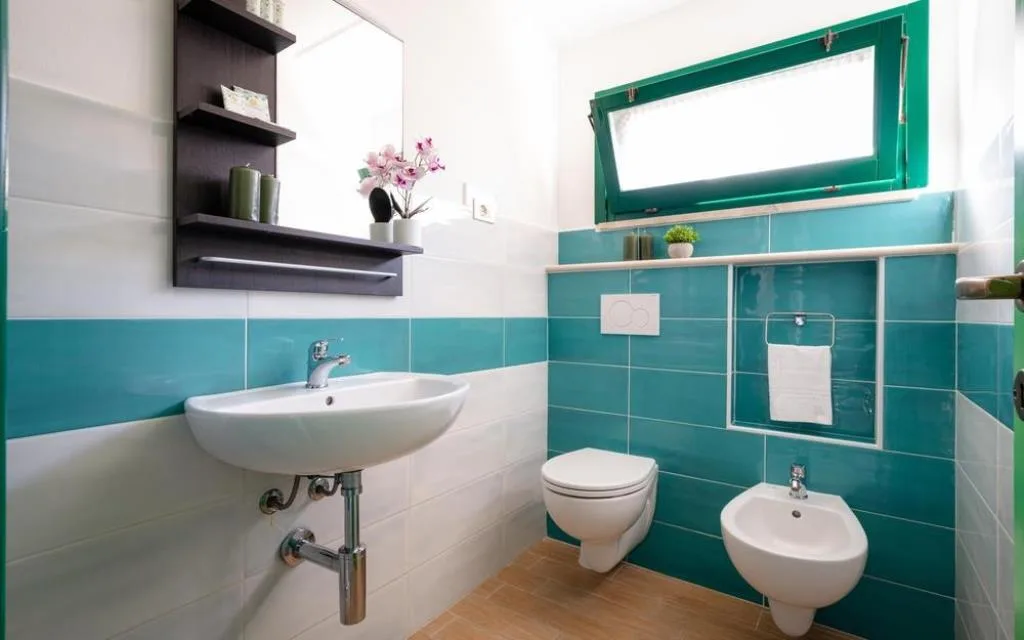 Bagno Trilocale