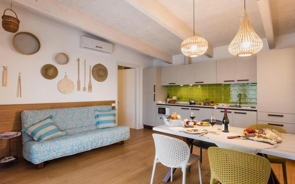Camera Bungalow Leccio