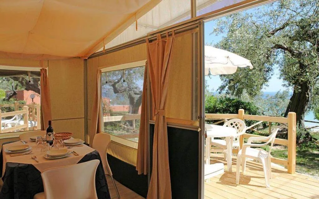 Camera Lodge Tenda